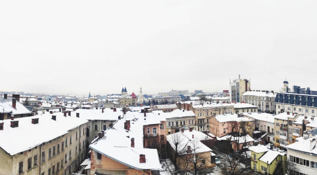 Студія в центрі Ивано-Франковск Экстерьер фото